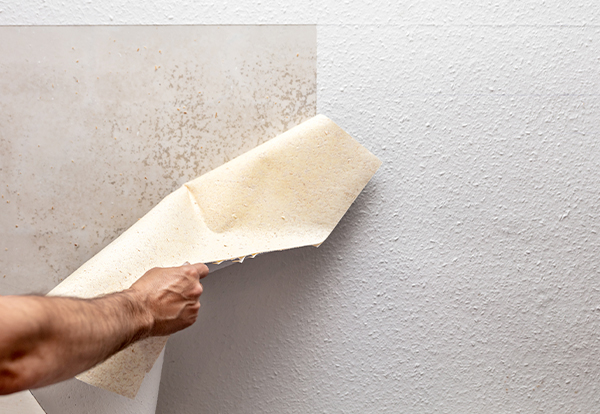 Removing wallpaper professionally to refresh interiors in Charleston SC homes